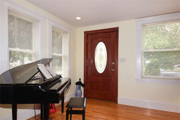 9 Payson Road, Unit 9 Belmont, MA 02478 - Photo 5 of 22 Gallery Image 5