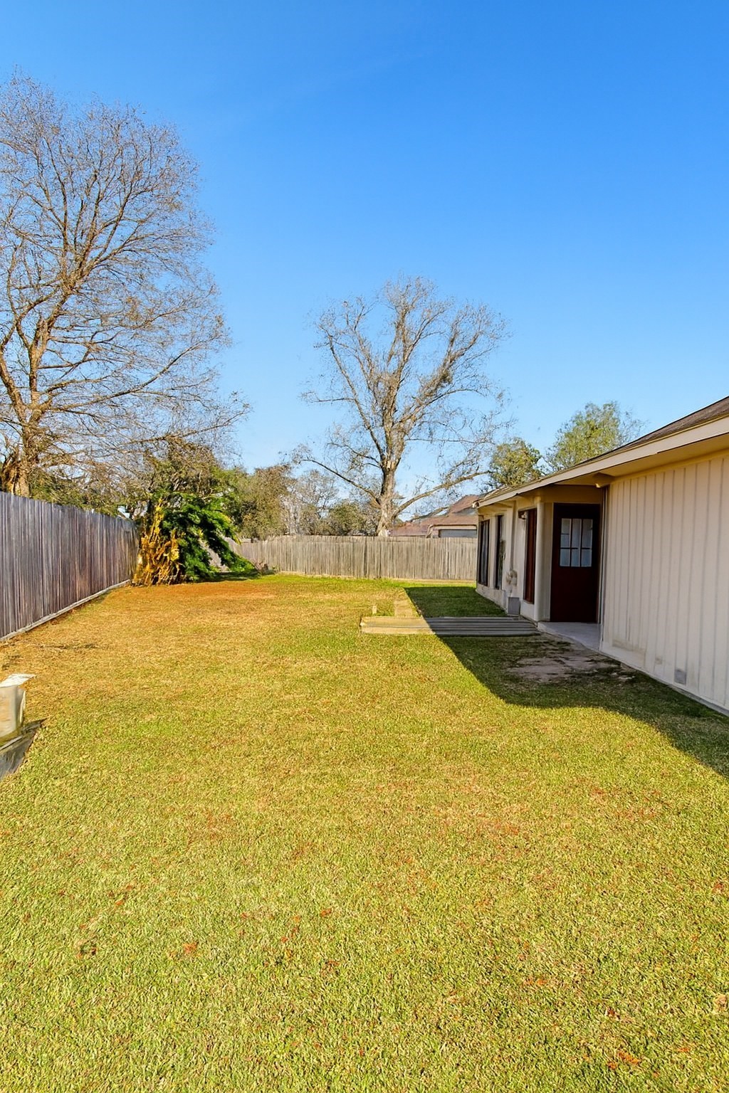 2706 Mayflower Landing Court Webster, TX 77598 - Photo 20 of 22 Backyard-generously size, great for entertainment