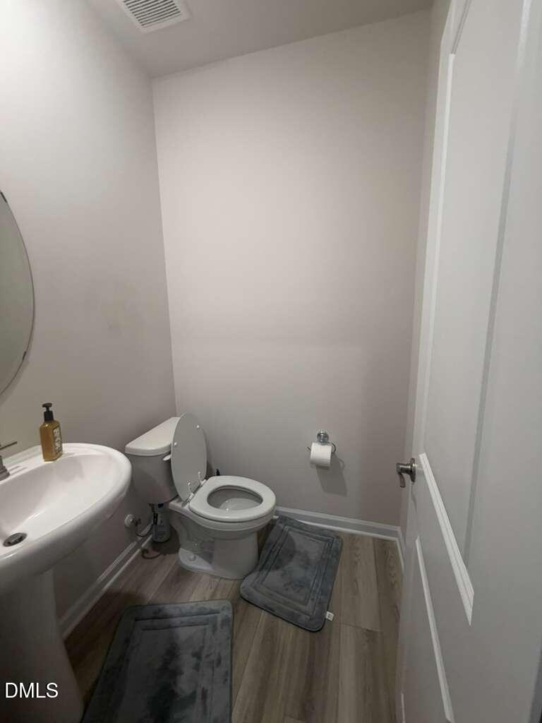 713 Riguard Way Wendell, NC 27591 - Photo 37 of 46 WhatsApp Image 2026-05-13 at 08.04.14 (5