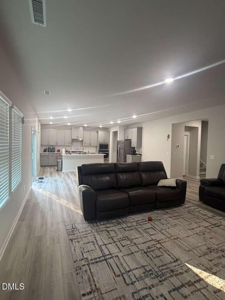 713 Riguard Way Wendell, NC 27591 - Photo 8 of 46 WhatsApp Image 2026-05-13 at 08.04.13 (4