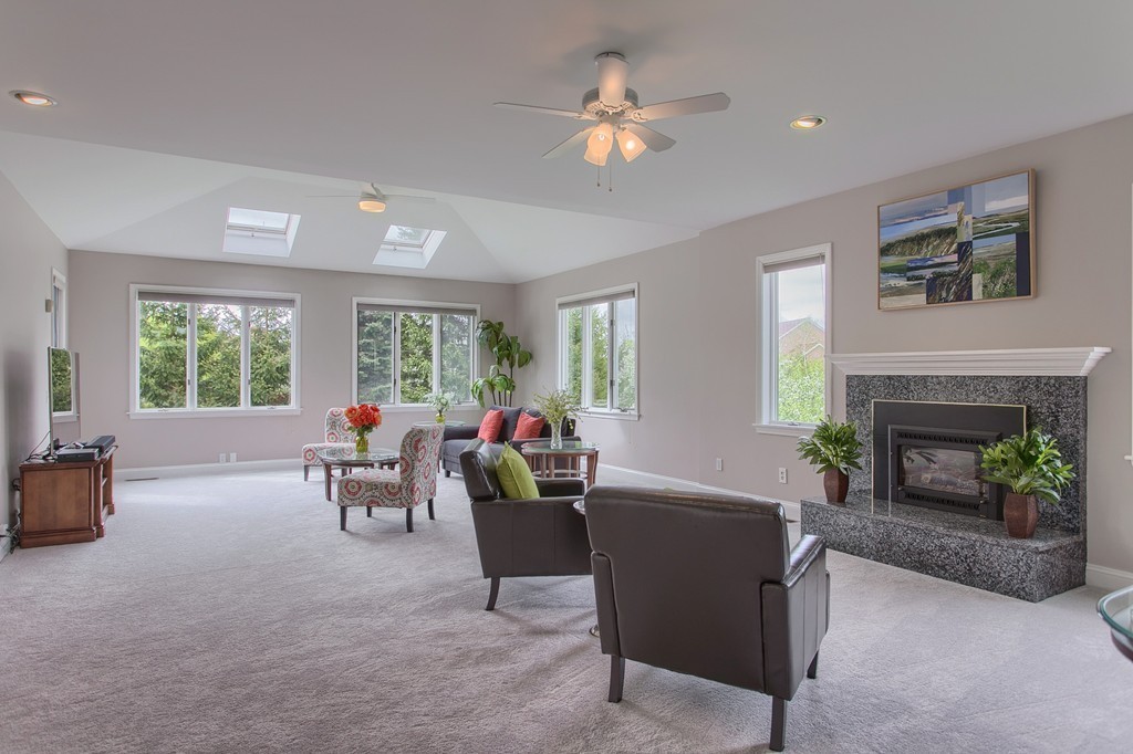 11 Baldwin Road Westford, MA 01886 - Photo 3 of 30 Gallery Image 3