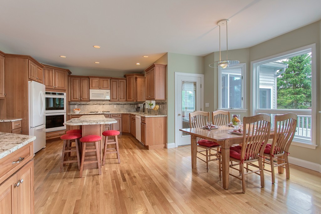 11 Baldwin Road Westford, MA 01886 - Photo 5 of 30 Gallery Image 5