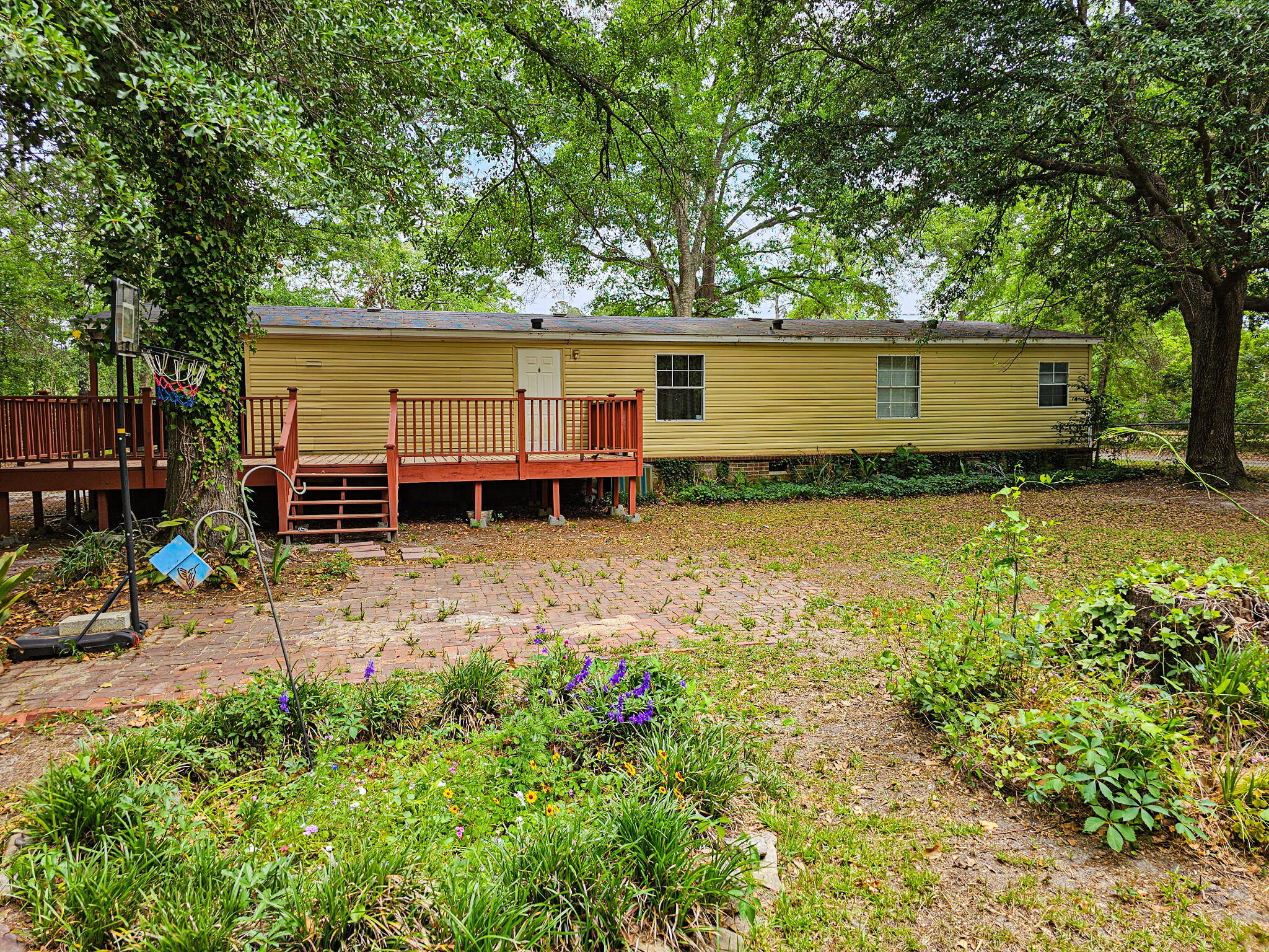692 Bedon Road Walterboro, SC 29488 - Photo 5 of 46 20250506_131606