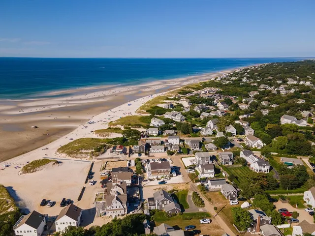 $975,000 | 4 Spadoni Way, Dennis, MA 02638