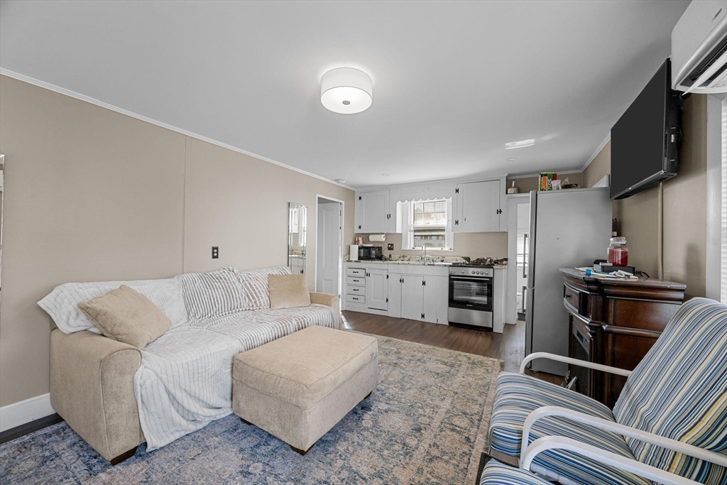 4 Spadoni Way Dennis, MA 02638 - Photo 4 of 25