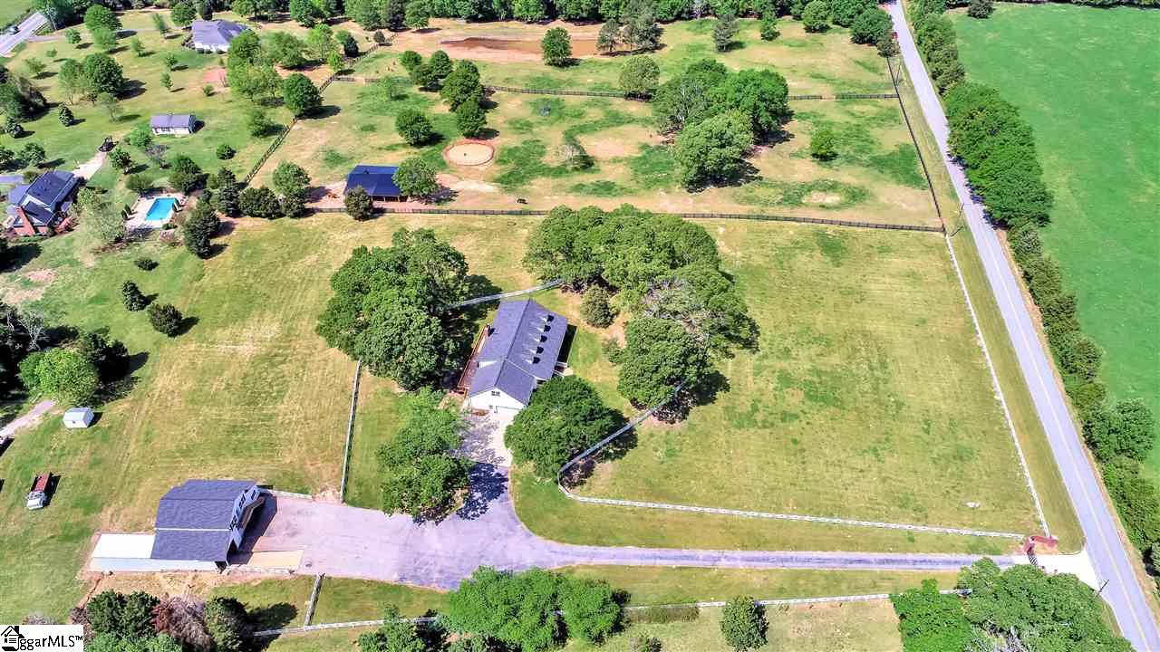 751 Jenkins Bridge Road Simpsonville, SC 29680 - Photo 3 of 36