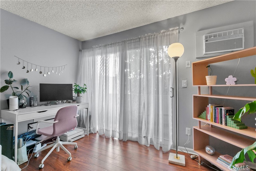 1712 Colby Avenue, Unit 105 Los Angeles, CA 90025 - Photo 11 of 39