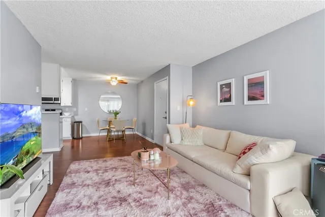$565,000 | 1712 Colby Avenue, Unit 105, Los Angeles, CA 90025
