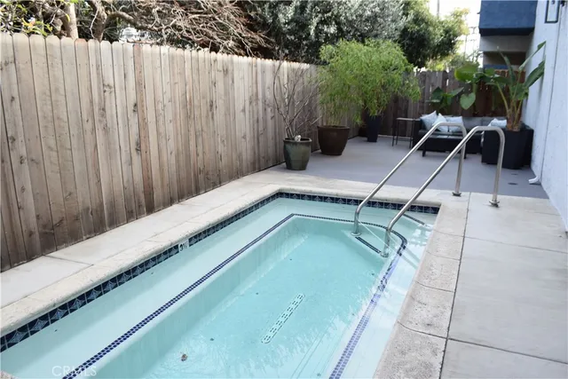 $565,000 | 1712 Colby Avenue, Unit 105, Los Angeles, CA 90025