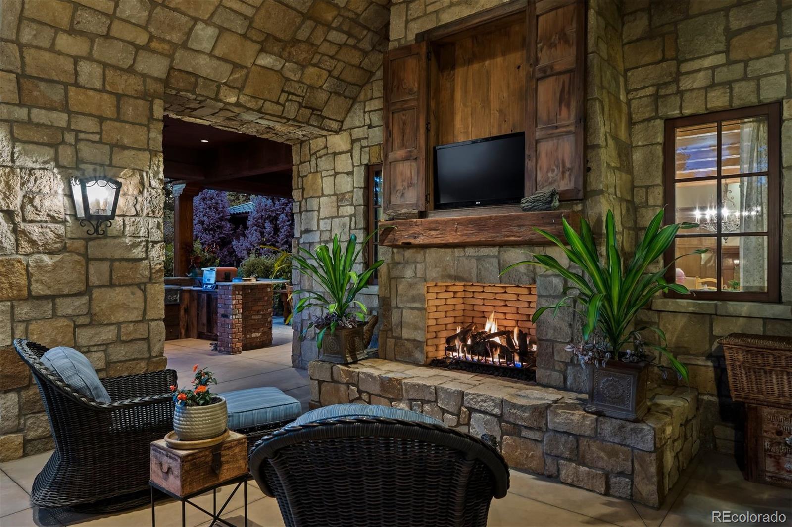 7 Village Road Cherry Hills Village, CO 80113 - Photo 13 of 50
