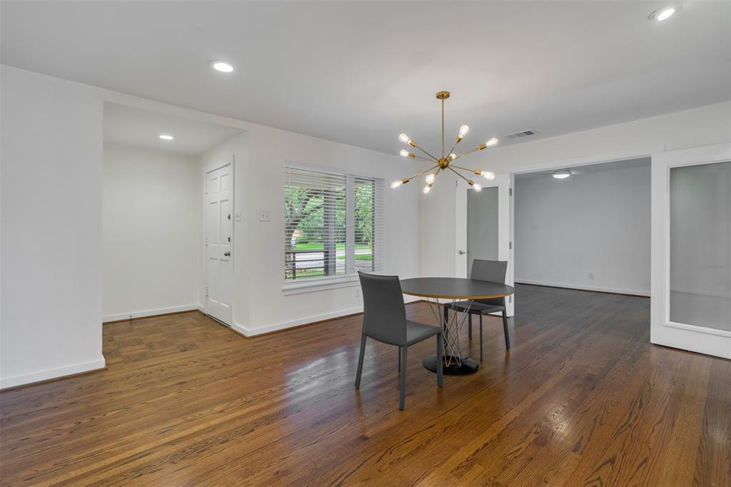 6815 Ravendale Lane Dallas, TX 75214 - Photo 8 of 28