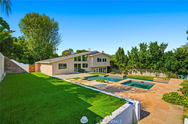 $8,950 | 4028 Coldstream Terrace, Tarzana, CA 91356