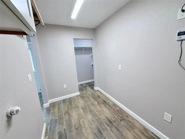 $2,095 | 710 North Rusk Street, Weatherford, TX 76086