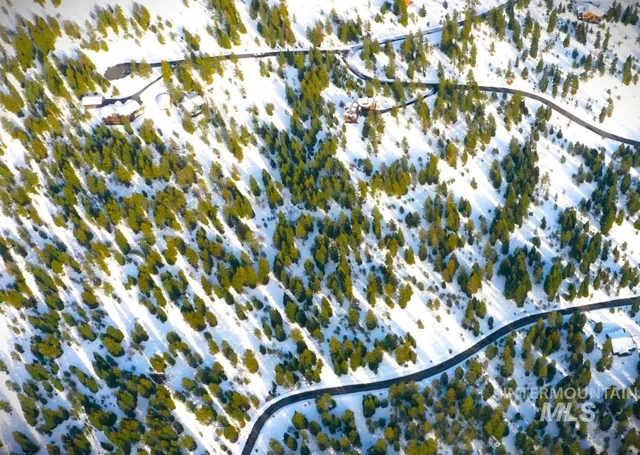 $250,000 | 7 Whitefield Lane, McCall, ID 83638