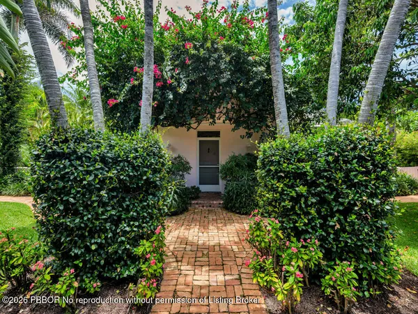 $9,350,000 | 243 Garden Road, Palm Beach, FL 33480