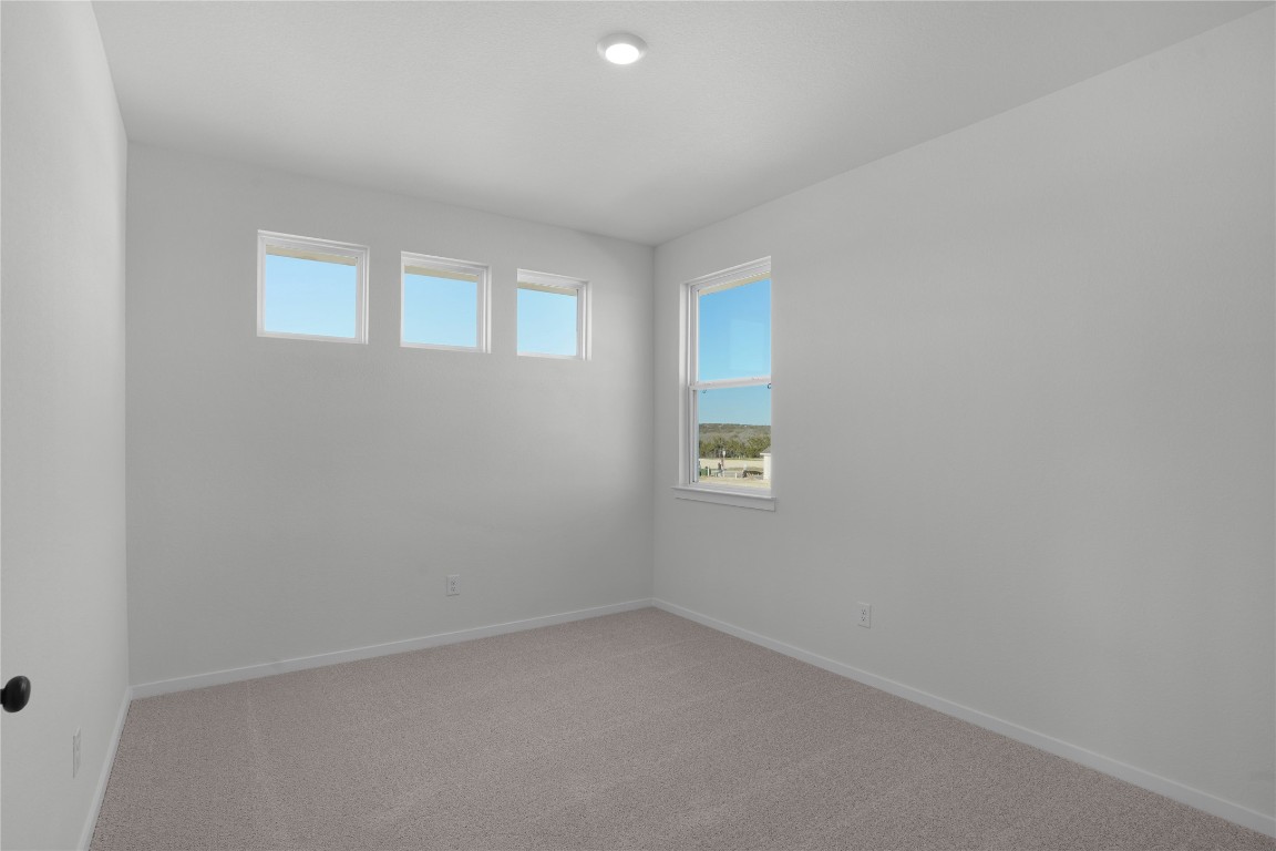 237 Wingstem Way Georgetown, TX 78633 - Photo 40 of 40 an empty room with a window