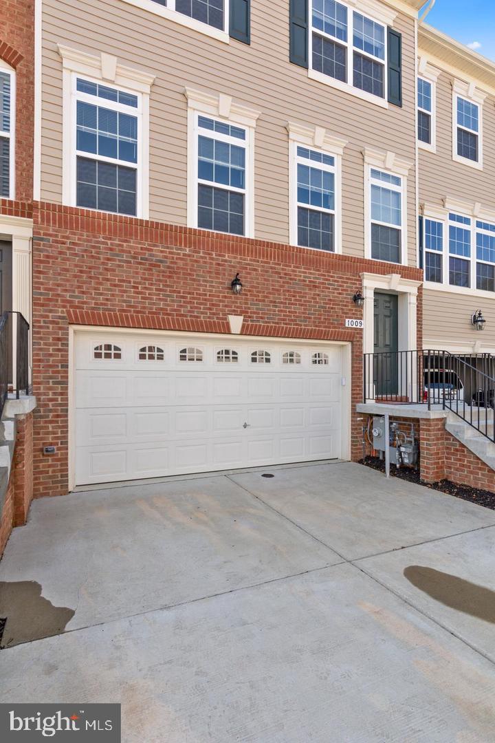 1009 Red Clover Road Gambrills, MD 21054 - Photo 2 of 29