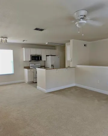 $250,000 | 131 Southern Pecan Circle, Unit 201, Winter Garden, FL 34787