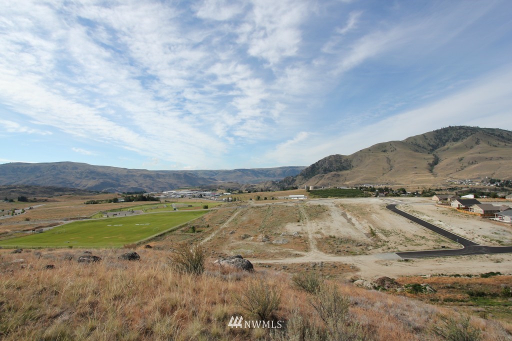 1051 Sunset Lane Chelan, WA 98816 - Photo 11 of 13 Gallery Image 11