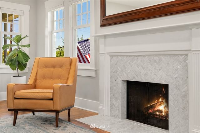 $1,415,000 | 3622 29th Avenue West, Seattle, WA 98199