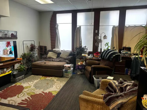 $185,000 | 105 West 8th Street, Burlington, IN 46915