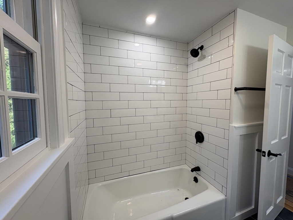 368 Hill Road Boxborough, MA 01719 - Photo 29 of 33