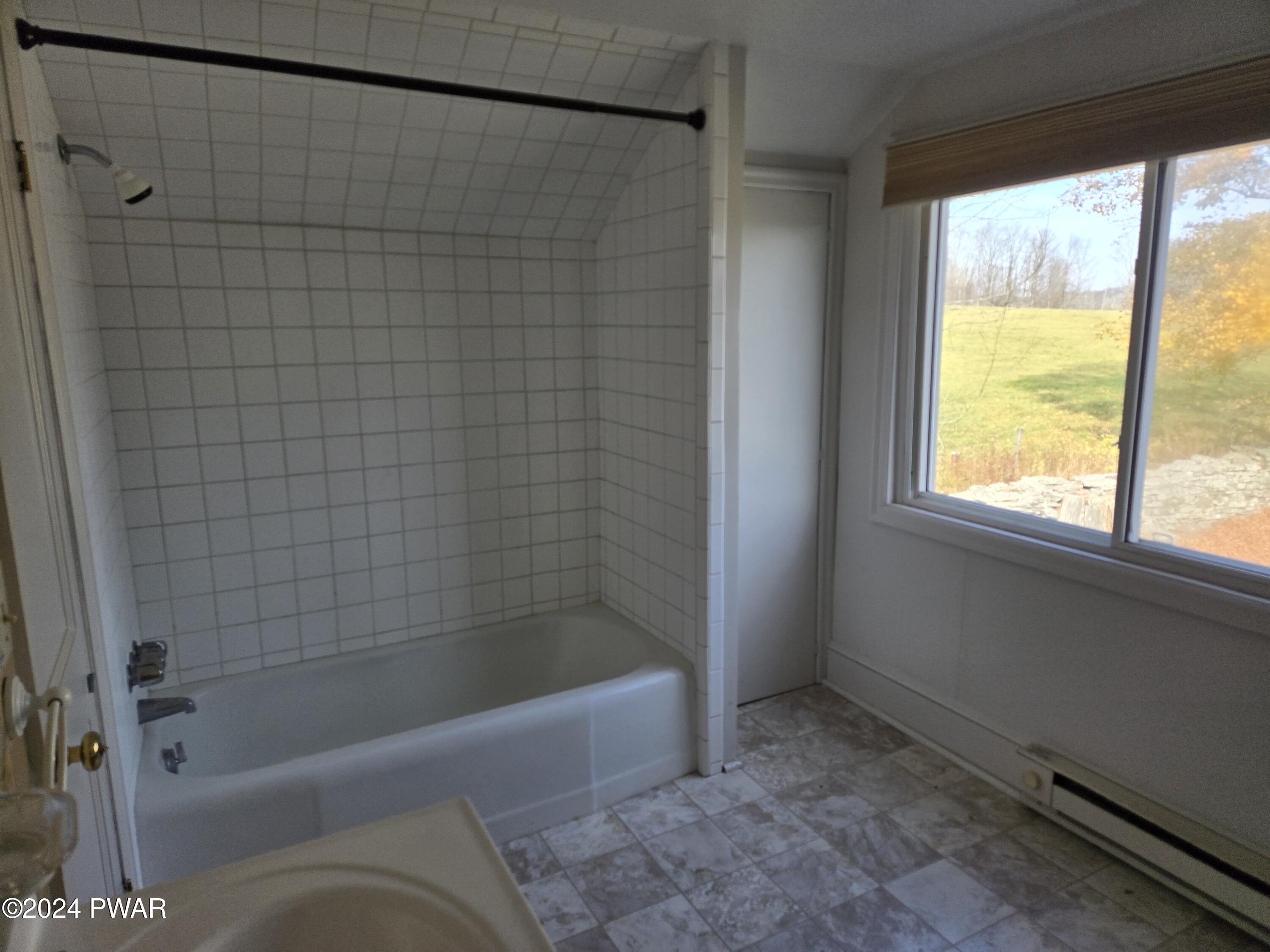 283 Schoolhouse Road Honesdale, PA 18431 - Photo 20 of 22