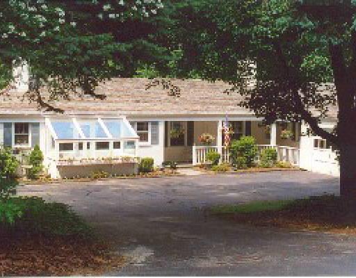 40 Obtuse Hill Road Brookfield, CT 06804 - Photo 1 of 1