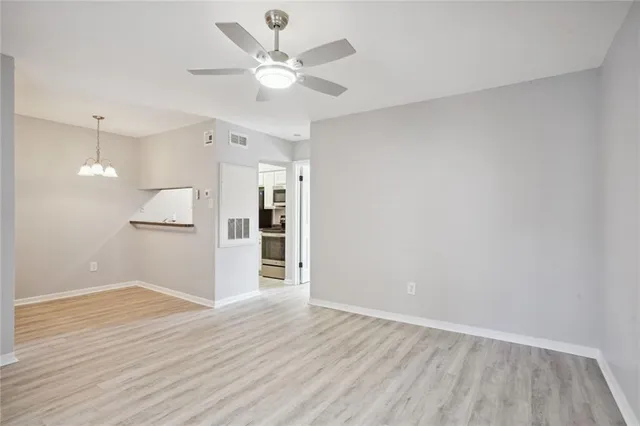 $1,195 | 4101 Hessmer Avenue, Unit 220, Metairie, LA 70002