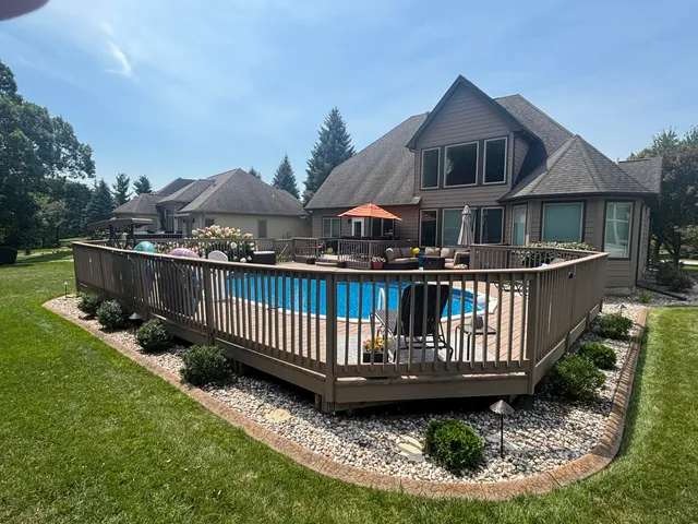 $599,900 | 10589 Erie Drive, Crown Point, IN 46307