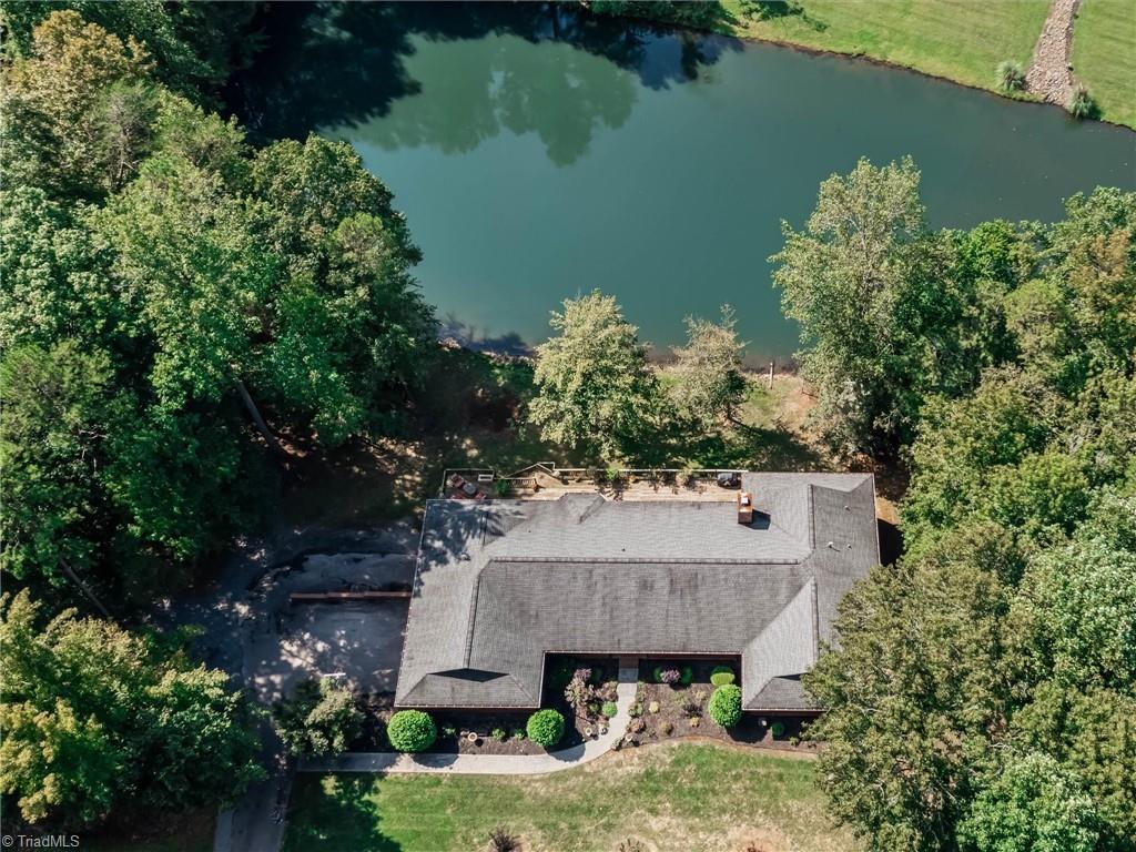 164 Lakeview Road Mocksville, NC 27028 - Photo 5 of 45 Gallery Image 5