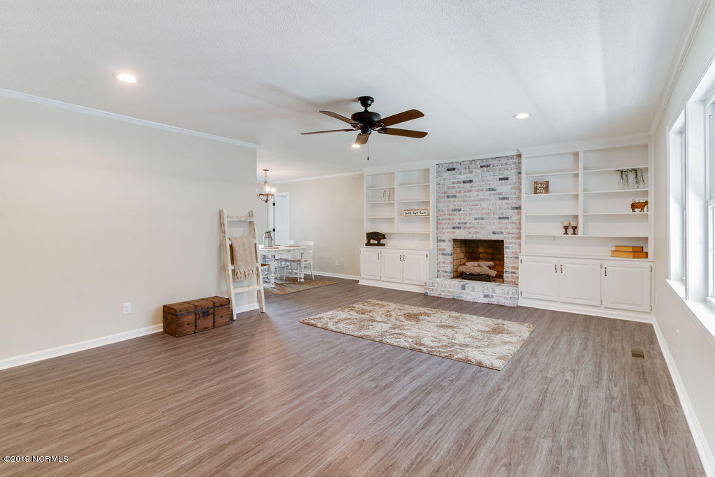 1013 Beech Tree Road Jacksonville, NC 28546 - Photo 6 of 37 IMG_7311