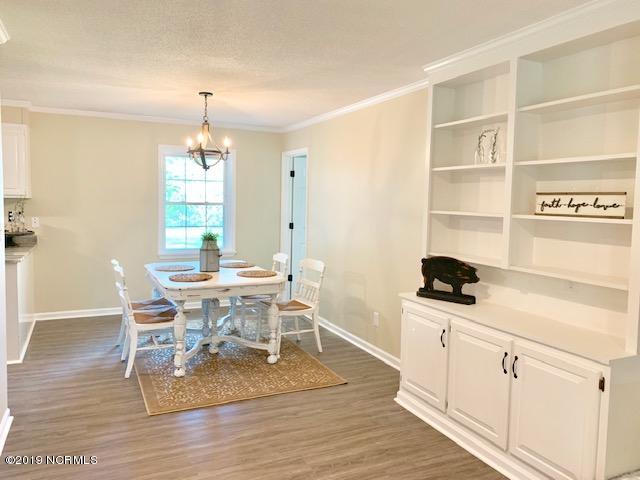 1013 Beech Tree Road Jacksonville, NC 28546 - Photo 9 of 37 Dining Room