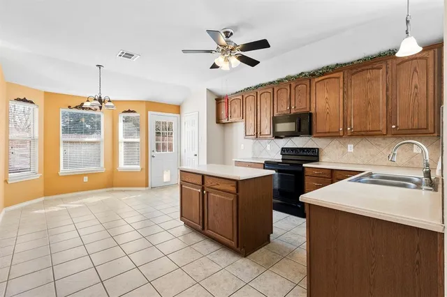 $425,000 | 3505 Willow Springs Drive, McKinney, TX 75070