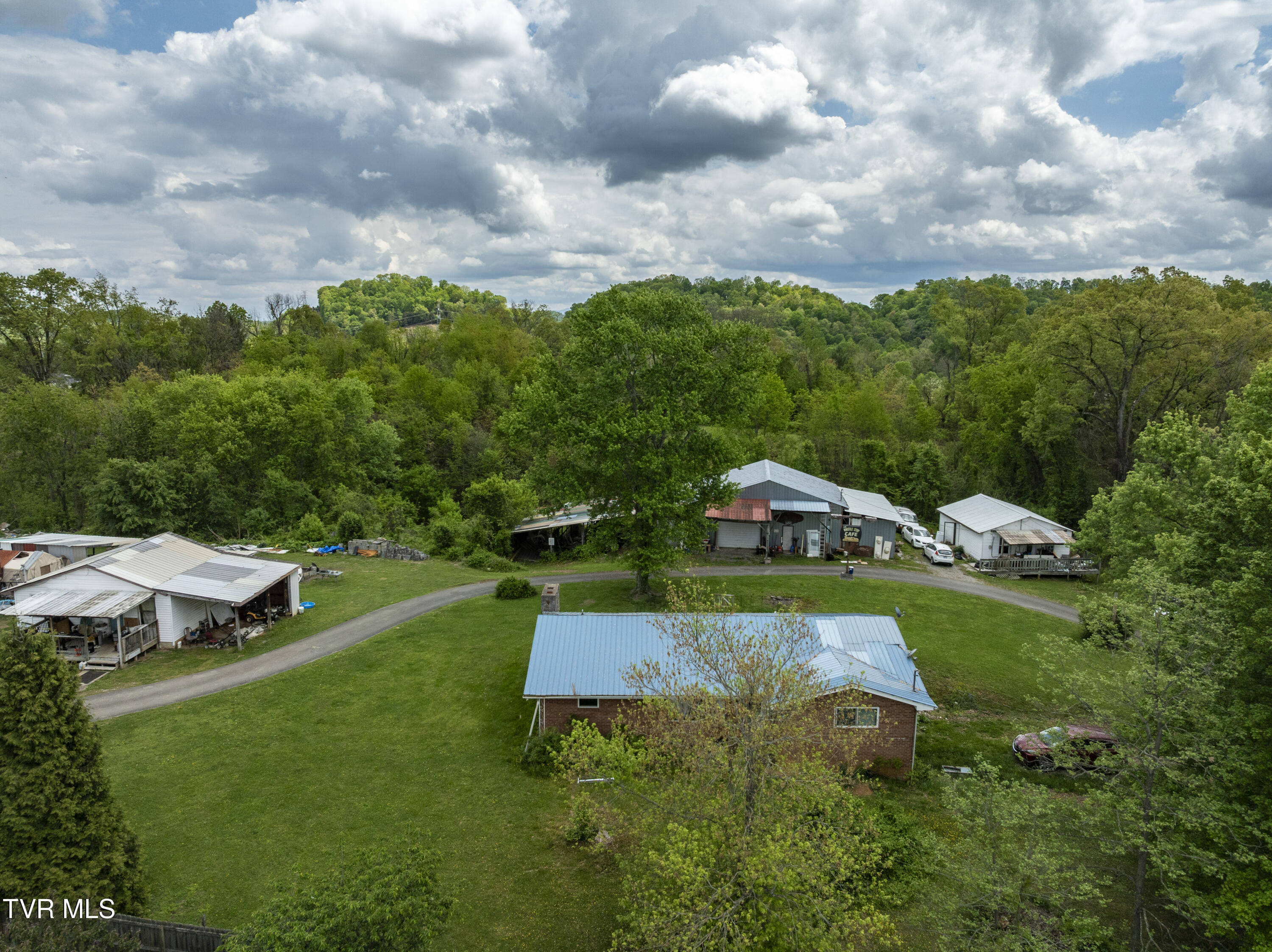 166-178 Gray Station Road Johnson City, TN 37615 - Photo 14 of 49 GrayStationRd-aerials-16