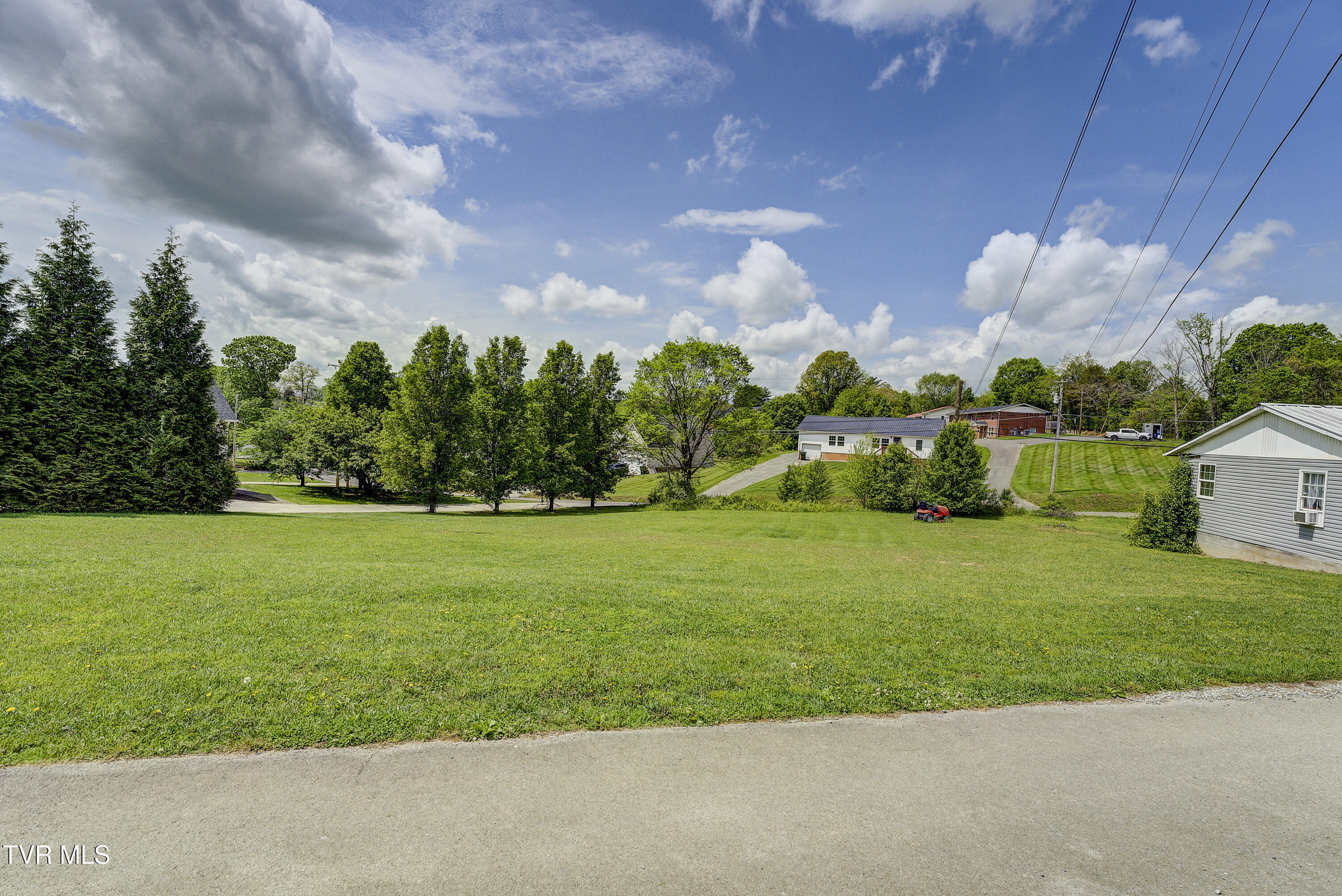 166-178 Gray Station Road Johnson City, TN 37615 - Photo 38 of 49 GrayStationRd-24