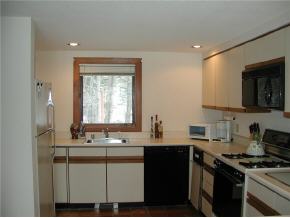 71 Lakeview Road, Unit 20 Plymouth, VT 05149 - Photo 11 of 12 Gallery Image 11