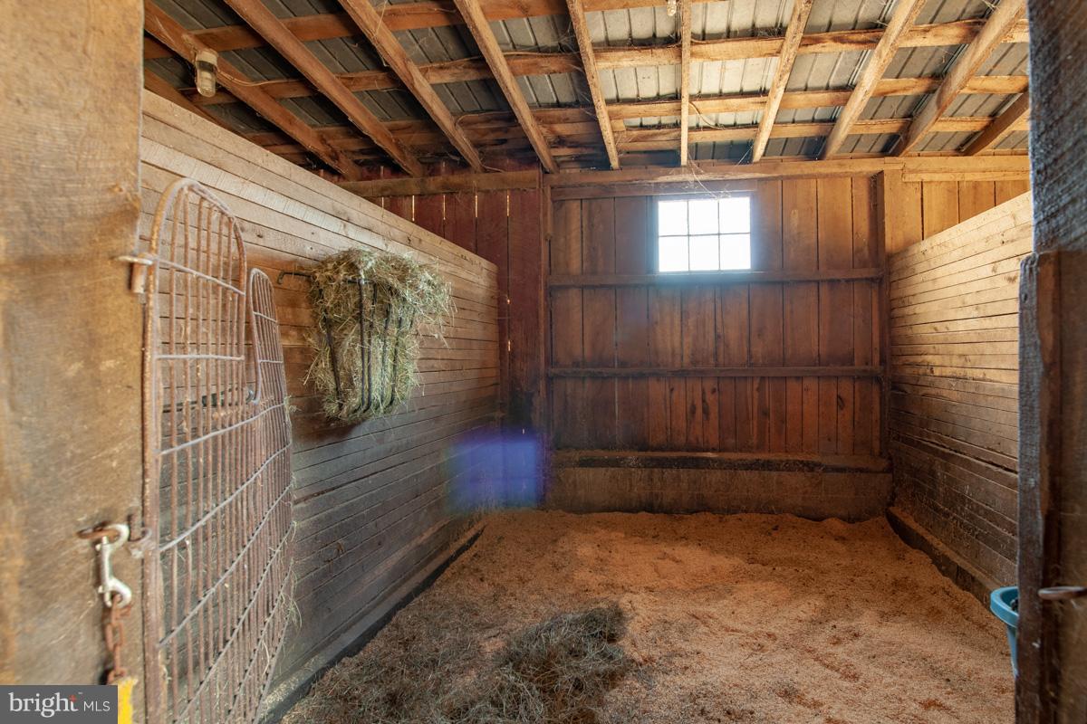 3395 Davidsonville Road Davidsonville, MD 21035 - Photo 23 of 28 Gallery Image 23