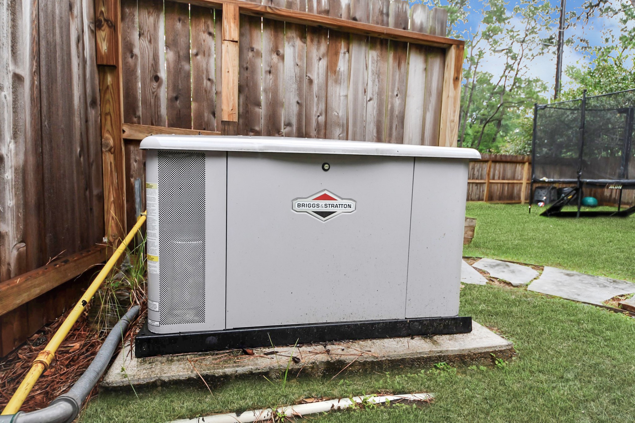 6403 Craigway Road Spring, TX 77389 - Photo 38 of 39 Whole-home automatic generator