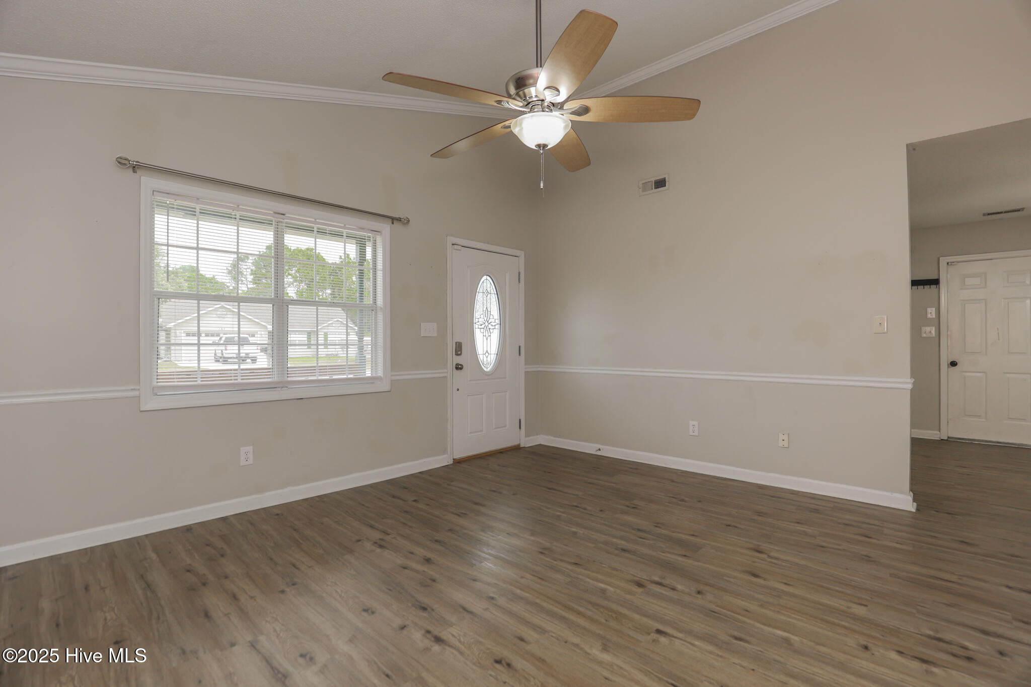 166 Parnell Road Hubert, NC 28539 - Photo 3 of 41 166 Parnell-19