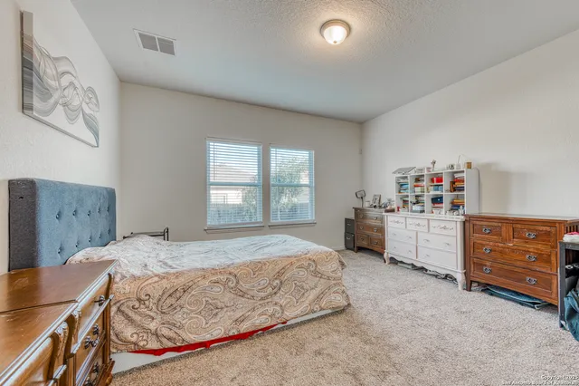 $1,975 | 7402 Anchors Peak, San Antonio, TX 78244