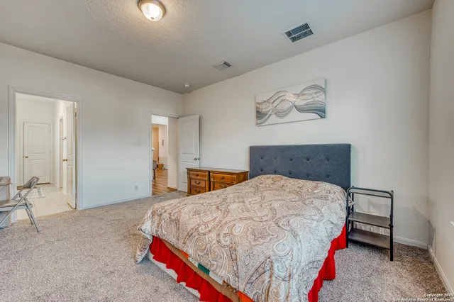 $1,975 | 7402 Anchors Peak, San Antonio, TX 78244