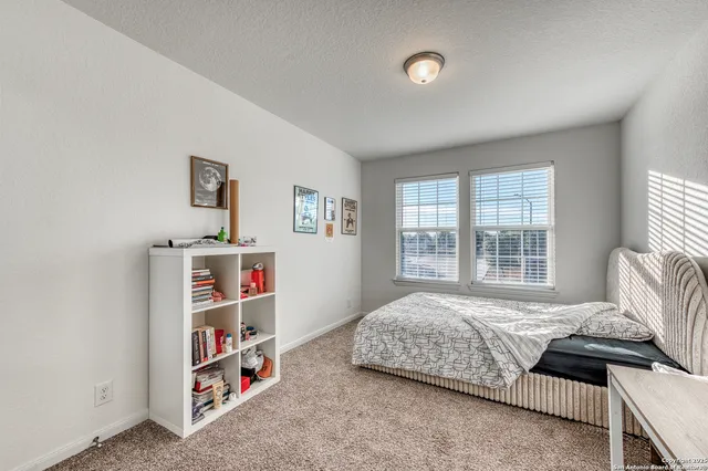 $1,975 | 7402 Anchors Peak, San Antonio, TX 78244