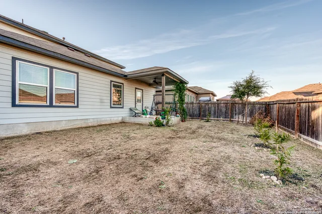 $1,975 | 7402 Anchors Peak, San Antonio, TX 78244