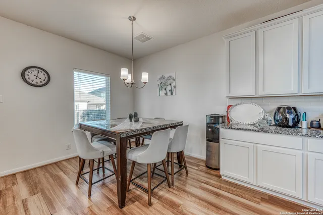 $1,975 | 7402 Anchors Peak, San Antonio, TX 78244