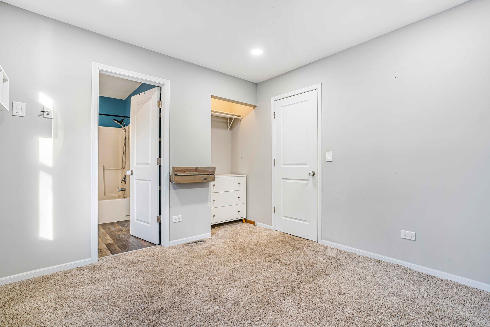 5741 Lake Pointe Drive Plainfield, IL 60586 - Photo 11 of 26