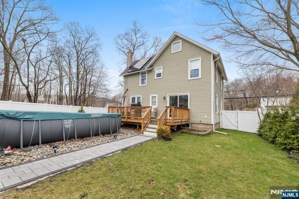 $560,000 | 113 Meadowbrook Avenue, Wanaque, NJ 07465