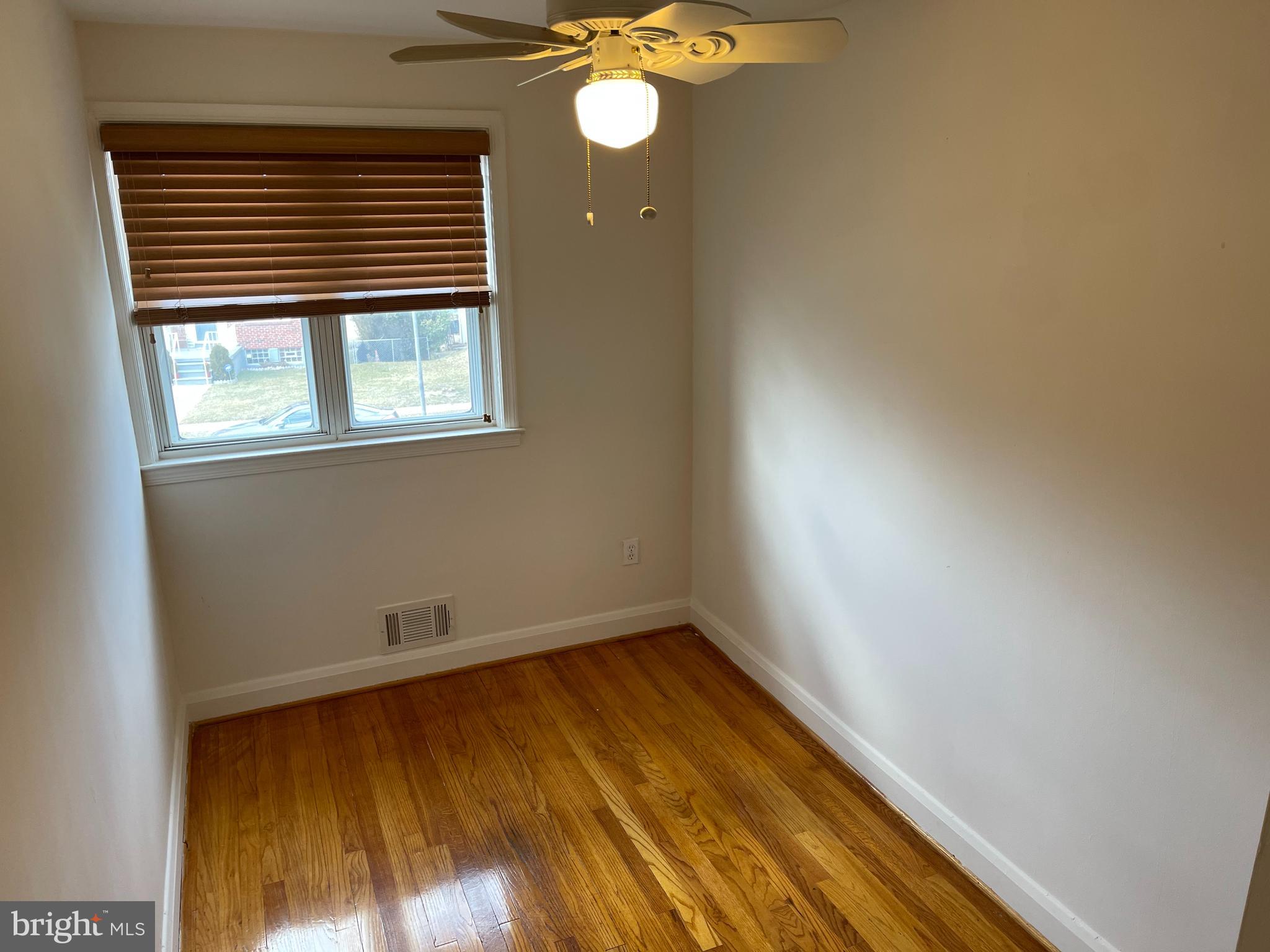 1337 Dalton Road Baltimore, MD 21234 - Photo 15 of 32 Gallery Image 15