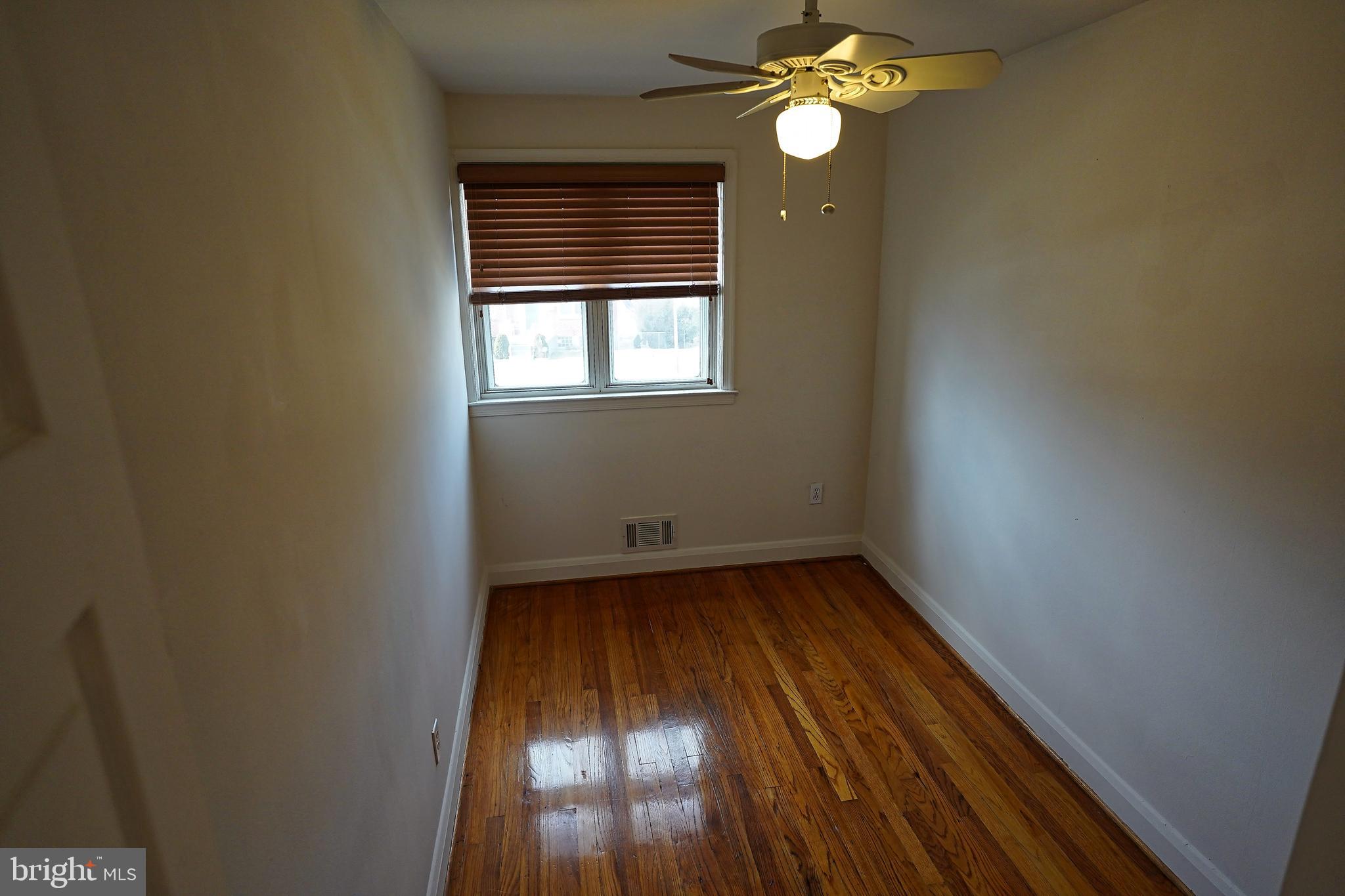 1337 Dalton Road Baltimore, MD 21234 - Photo 21 of 32 Gallery Image 21