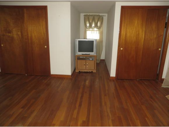 2 Hampshire Avenue Rochester, NH 03867 - Photo 17 of 26